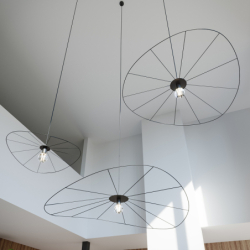 Lampa wisząca ESKOLA 110 czarna THORO TH.011CZ