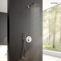 Sondera Lagan deszczownica 30 cm okrągła z ramieniem ściennym chrom OLTENS 36013100