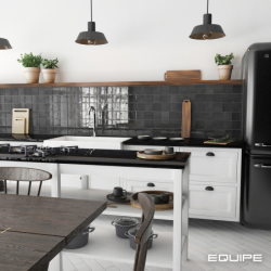 MANACOR BLACK POŁYSK 10X10 (P.63449)