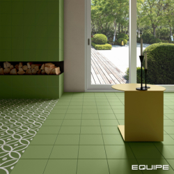 RIVOLI GREEN MAT 20X20 (P.65039)