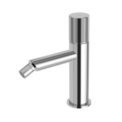 Bateria bidetowa stojąca...