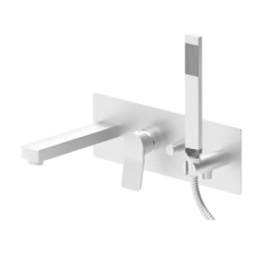 Bateria wannowa podtynkowa...