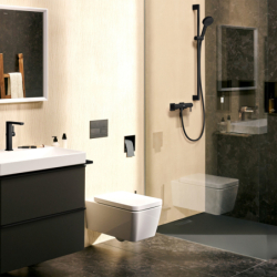 Drążek prysznic Pulsify S 90 cm z suwakiem PushSlider i wężem prysznicowym Isiflex 160cm Czarny Matowy Unica HANSGROHE 24401670
