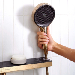 Przyłącze węża Porter 500 z półką i uchwytem z prawej strony Brąz Szczotkowany Rainfinity HANSGROHE 26858140