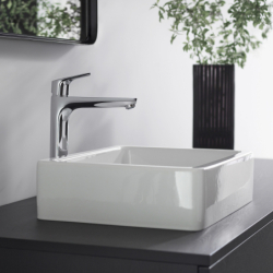 Jednouchwytowa bateria umywalkowa 230 do umywalek nablatowych z kompletem odpływowym z cięgłem Chrom Focus HANSGROHE 31531000