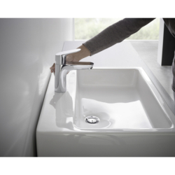 Jednouchwytowa bateria umywalkowa 100 CoolStart z kompletem odpływowym z cięgłem Chrom Focus HANSGROHE 31621000