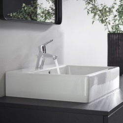 Jednouchwytowa bateria umywalkowa 70 z kompletem odpływowym z cięgłem Chrom Focus HANSGROHE 31730000