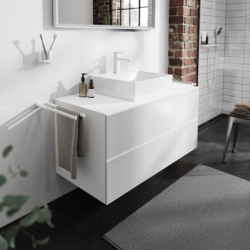 Blat 1180/550 z wycięciem na środku pod umywalkę wpuszczaną, szlifowaną Biały Matowy Xevolos E HANSGROHE 54210700