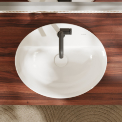 Umywalka wpuszczana w blat 550/450 z otworem na baterię, z przelewem Biały Xuniva D HANSGROHE 60160450