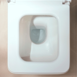 Kompakt WC 640, przyścienna, odpływ poziomy/pionowy, AquaChannel Flush, z deską Biały EluPura Original Q HANSGROHE 60206450