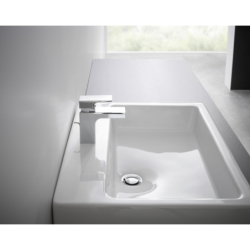 Bateria umywalkowa 70 z odizolowanym kanałem wody i kpl odpływowym z cięgłem Chrom Vernis Shape HANSGROHE 71560000