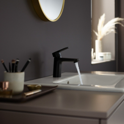 Jednouchwytowa bateria umywalkowa 100 CoolStart z kompletem odpływowym Push-Open Czarny Matowy Vernis Blend HANSGROHE 71589670