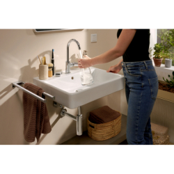 Jednouchwytowa bateria umywalkowa 210 z obrotową wylewką i kompletem odpływowym z cięgłem Chrom Rebris S HANSGROHE 72536000