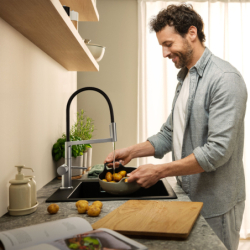 Jednouchwytowa bateria kuchenna Semi-Pro, 3jet Stal Szlachetna Finish Talis Select M54 PowderSpray HANSGROHE 72861800