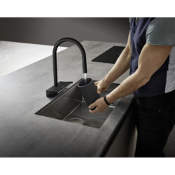 Jednouchwytowa bateria kuchenna 170, wyciągana wylewka, 3jet Czarny Matowy Aquno Select M81 HANSGROHE 73837670