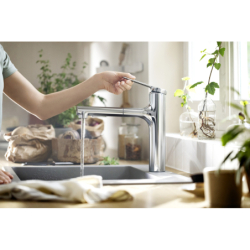 Jednouchwytowa bateria kuchenna 160, wyciągana wylewka, 2jet Chrom Zesis M33 HANSGROHE 74801000