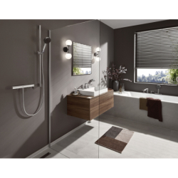 3-otworowa bateria umywalkowa 90 z kompletem odpływowym z cięgłem Chrom Vivenis HANSGROHE 75033000