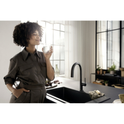 FilterSystem 210 1jet z wyciąganą wylewką, zestaw startowy Czarny Matowy Aqittura M91 HANSGROHE 76801670