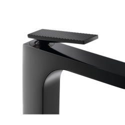 Bateria umywalkowa 160 z niezamykanym kpl odpływowym, cięcie rombowe Czarny Chrom Polerowany Citterio AXOR 39081330