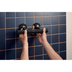 System prysznic 95 2jet EcoSmart z drążkiem 65 cm i termo. Ecostat Fine, natynk. Czarny mat Activera Select S HANSGROHE 28876670