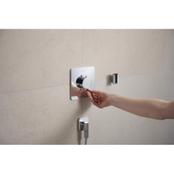Przyłącze węża z zaworem zwrotnym, softsquare Chrom FixFit Fine Q HANSGROHE 28884000